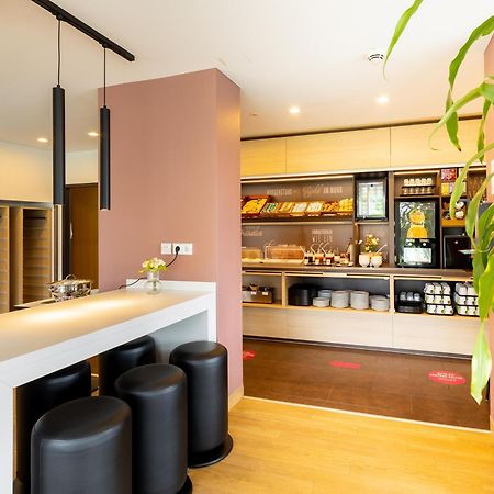 B&B Hotel Moenchengladbach Eksteriør bilde